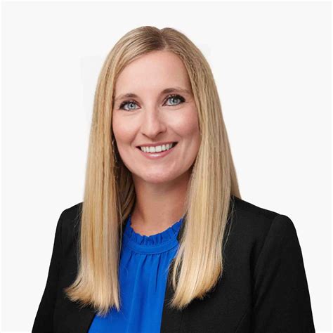 Top 70+ Best Tinder Bios to Make You Stand Out in 2024 - Wrizzler