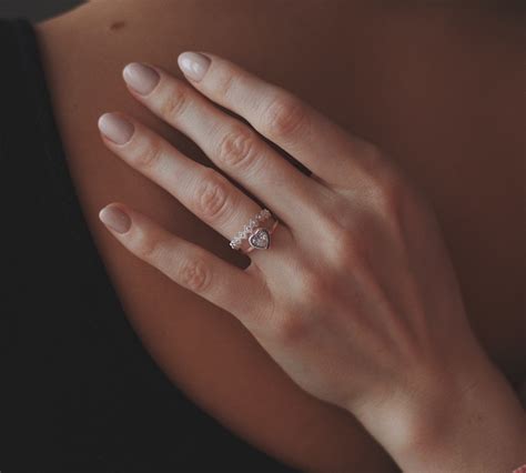 de laatste trends  ringen voor dames van subtiel tot statement vba