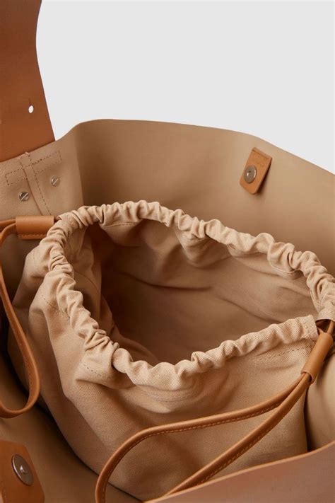 ОБЪЕМНАЯ СУМКА НА ПЛЕЧО | Bags, Large shoulder bags, Brown bags