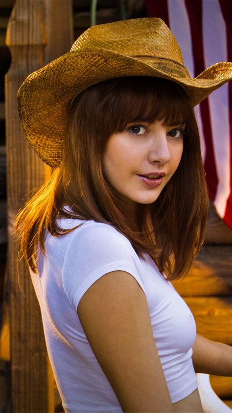 Lena Anderson (32 фото)