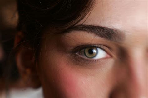 brown hair colors for green eyes 11