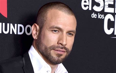 Who is Aurelio Casillas married to? His Age, Height, Wife - Biography