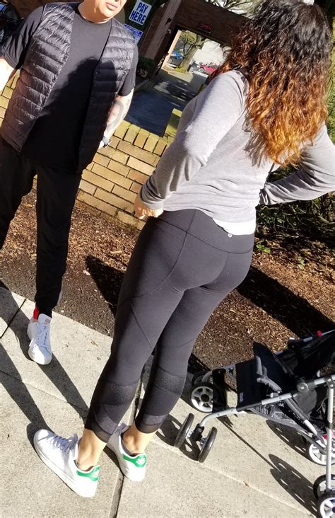 candid ass grope 4
