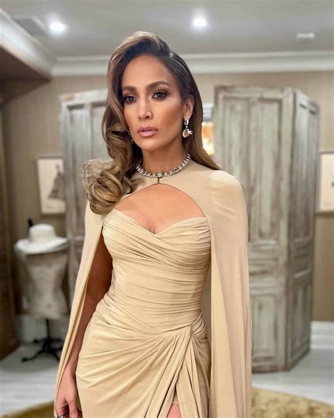 Jennifer Lopez: Net Worth, Age, Height, Career & Interesting Facts