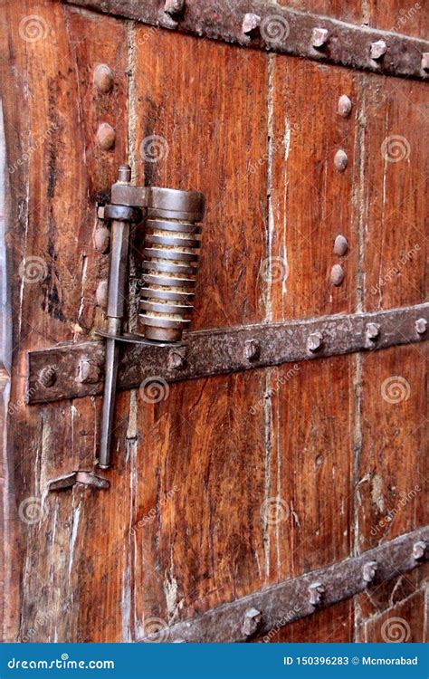 Latched Door at Amer Palace, Jaipur Stock Image - Image of safety, door: 150396283