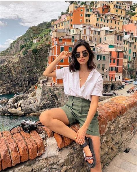 Italian Summer Aesthetic Outfit Ideas for Women | Lugako
