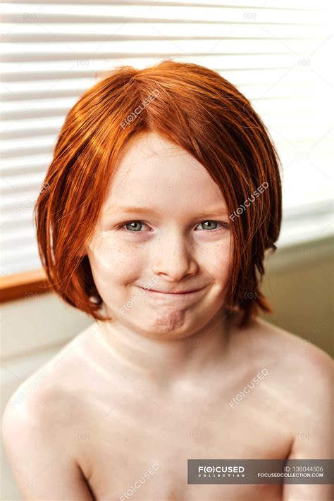 Redhead boy looking at camera — pretty, beautiful - Stock Photo
