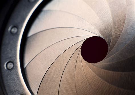 beginners guide  aperture  depth  field shutter lens close