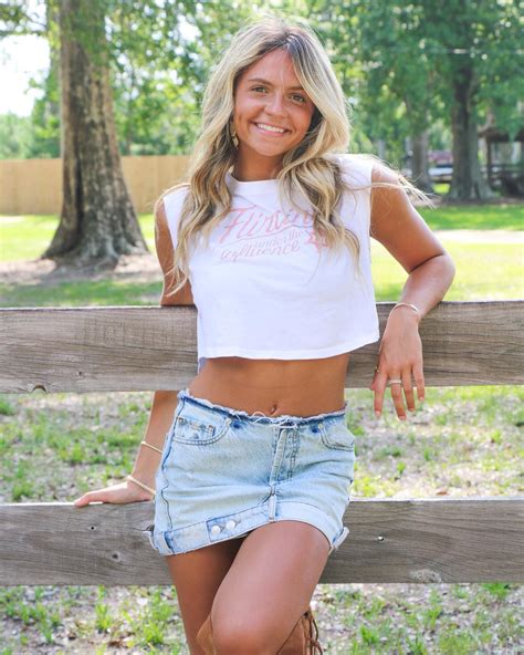 sadie crowell nudes leaked 3