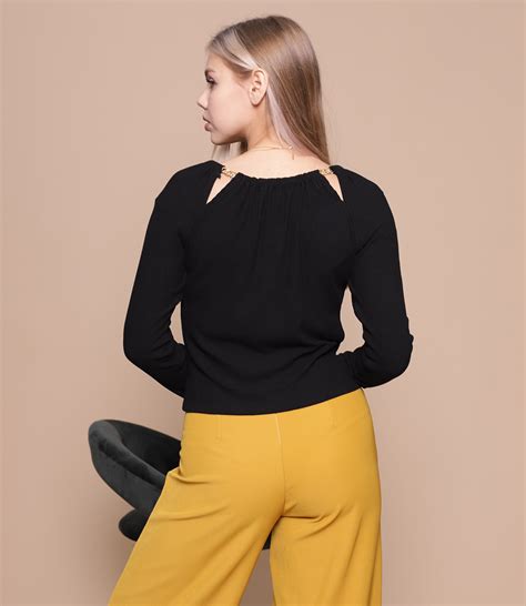 Кофта #9870, цвет чёрный - купить женские кофты оптом