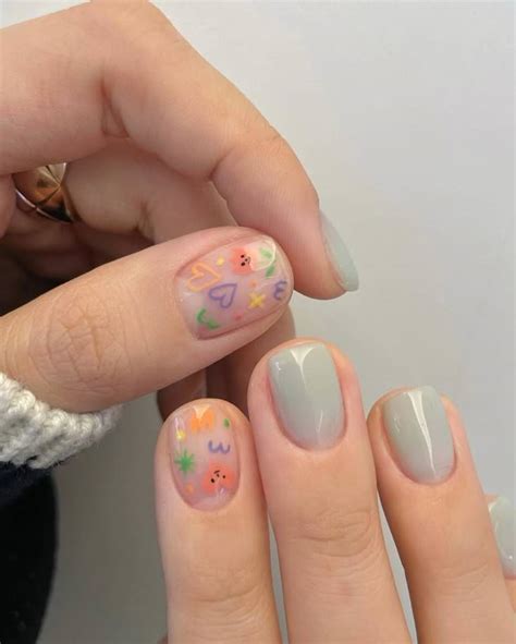 25 uñas semipermanentes que son tendencia 2025 y duran semanas | Green ...