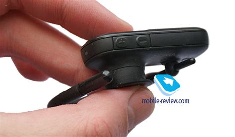 Mobile-review.com Обзор Bluetooth-гарнитуры Nokia BH-104