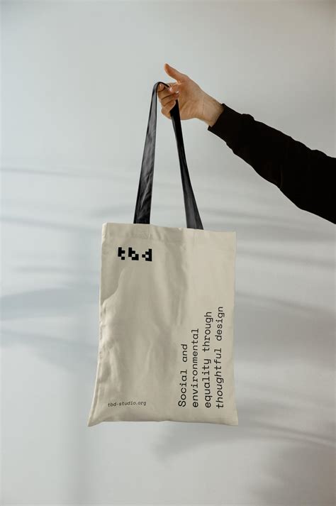 TBD - Mast