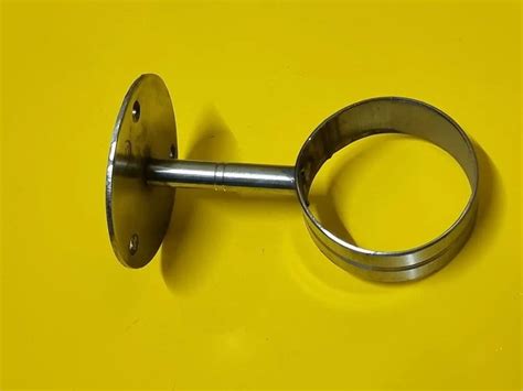 silver glossy stainless steel claim size     rs