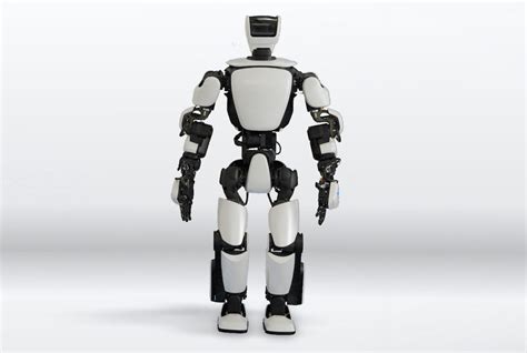 Toyota T-HR3 Robot Repeats Your Moves | Geniusgadget