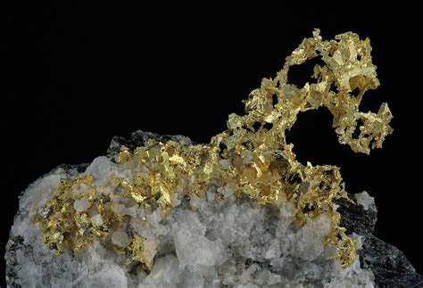 Crystal Photo Gallery - Elements and Minerals