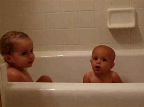 kids in bathtub - YouTube