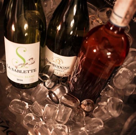 Винний етикет. Як охолодити вино - InVino DIRECT — інтернет-магазин ...