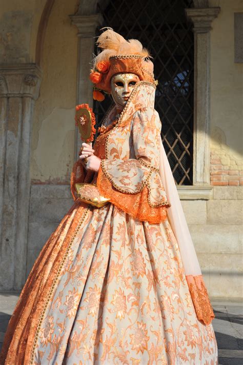 Venice Carnival | Carnival outfits, Carnival costumes, Venetian
