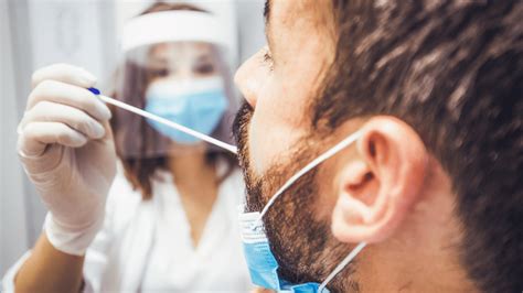 kapan waktu  tepat  tes swab covid  pigiblog