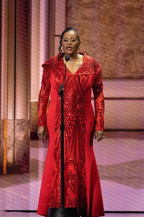 Dottie Peoples Main Show – FAVR Lifestyle