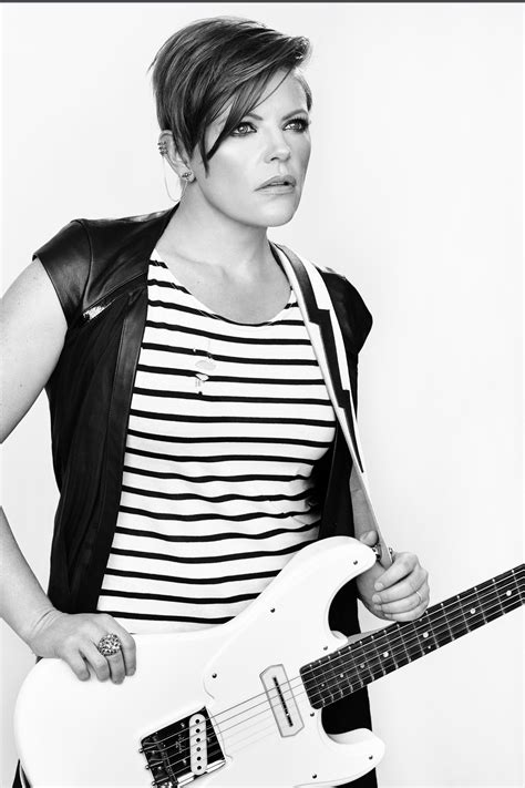 Natalie Maines (Dixie Chicks) with her artic white Asher Mozo | Natalie