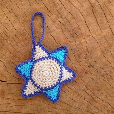 Christmas Tree Stars Free Crochet Pattern - Pukapuka