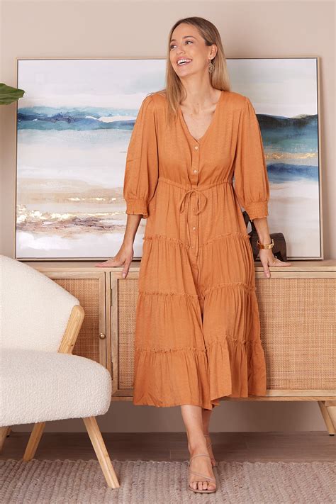 Hara Dress - Tan | Willow Tree | Fashion for Mature Women – TULIO Fashion