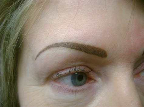 Tattooing Eyebrows
