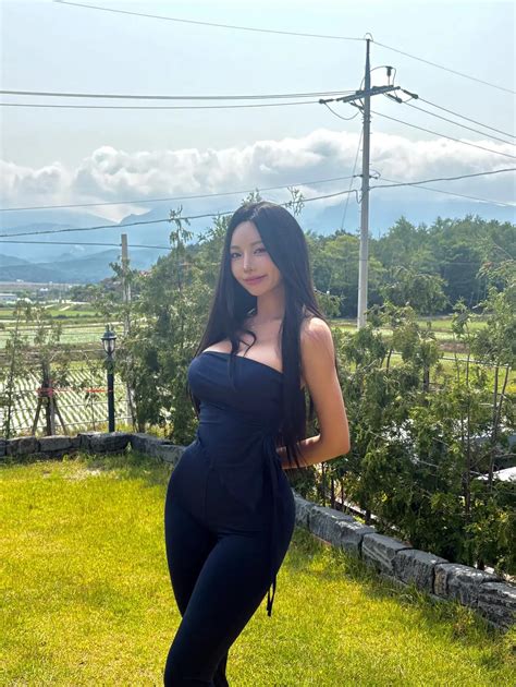 Gran Dong (@donggeuran16) - Urlebird