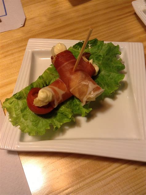 Portuguese Camino June 2013: 16 June - Teo to Santiago de Compostela