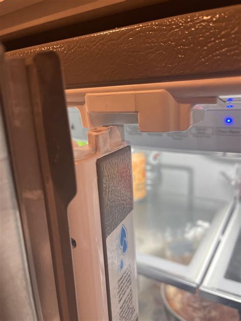 Fridge door doesn't close properly : r/fixit