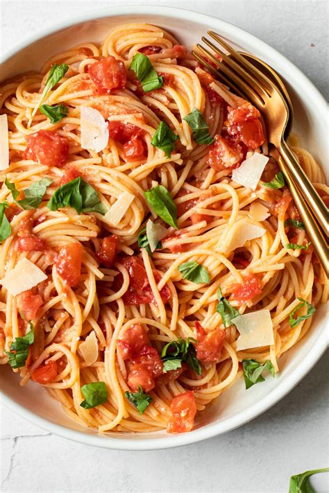 Making Pasta Sauce From Canned Crushed Tomatoes at Natasha Deforge blog
