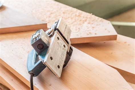 Electric Planer Vs. Hand Planer (Pros and Cons of Each)