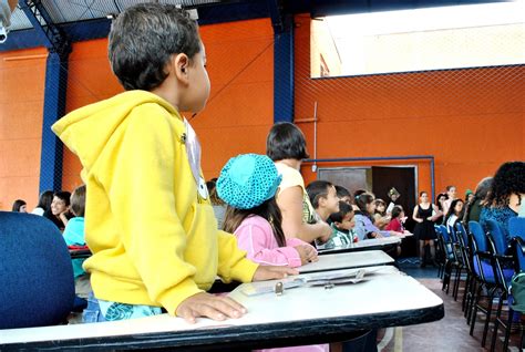Como Ser Um Bom Cidadao No Lar E Na Escola - Pensar Eco, é lógico!: Um bom exemplo a ser seguido: cidadania na Escola