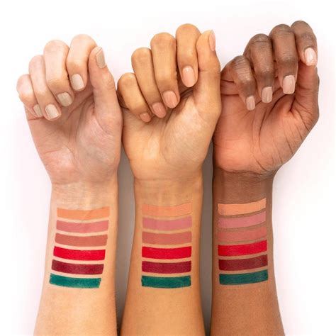 Pokimane's Go-To Nude Lip: This Winky Lux Lipstick is EVERYTHING - gcqpo7p