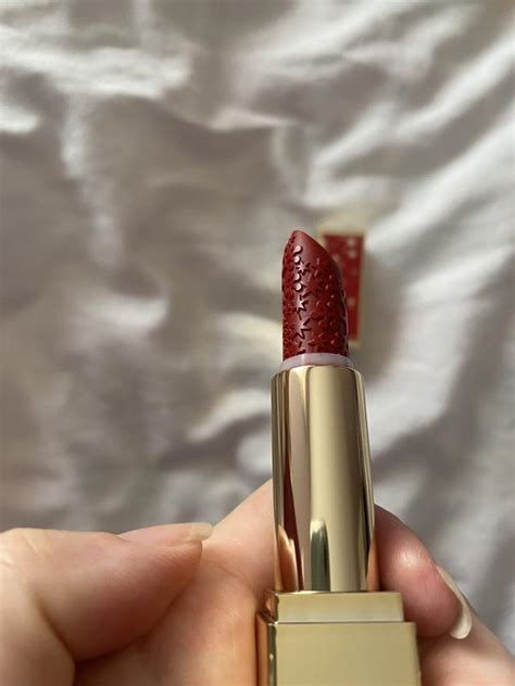 Шикарный лимитированный выпуск октября 2022 помада estée lauder ...
