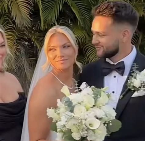 Bo Bichette's wedding pictures leaked online