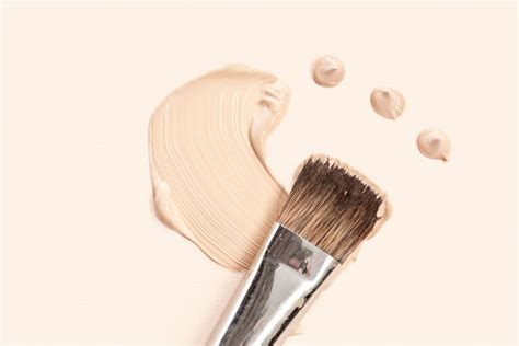 Тональный крем с SPF 50: обзор 5 лучших средств
