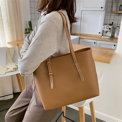 office handbags  ladies  paulette flores blog