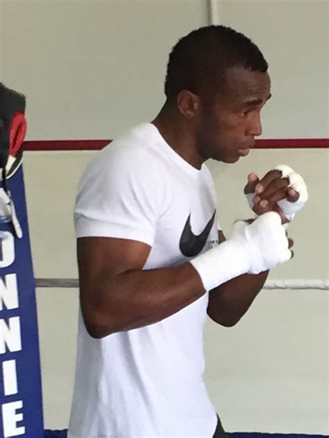 Photos: Erislandy Lara Putting in Work For Vanes Rematch - Boxing News