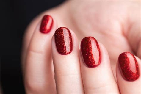 All The Tools You Need To Remove A Gel Manicure At Home, According To ...