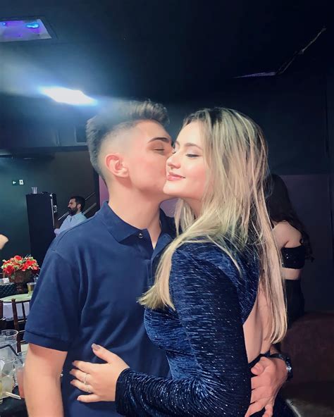 Amanda Mendes | 365 dias te amando da forma mais linda e verdadeira.🤍