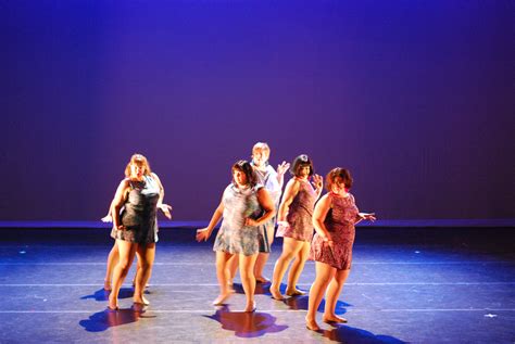 Fatdance: What a Feeling! Photo Gallery :: Big Moves