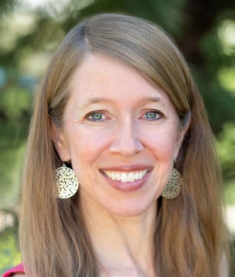 Sarah R. Moore: How children learn best - Childhood PotentialChildhood Potential