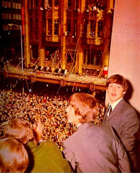 Beatles and their fans! - The Beatles Photo (43435652) - Fanpop