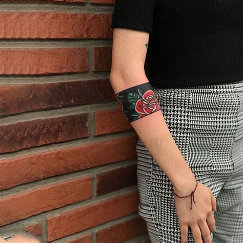 The most beautiful small ancient Japanese tattoos - TipsMake.com