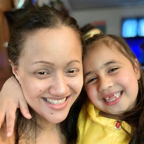 Creative Affiliate Mom | Boston MA