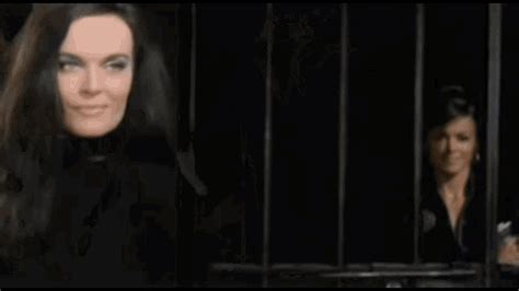 whipping sumuru gif whipping sumuru bondage discover share gifs