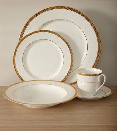 The Best Porcelain Dinnerware Sets — Madison Art Center Design